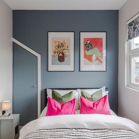 Stunning 3 Bed Duplex Apartment In The Heart Of West Hampstead Londres Exterior foto