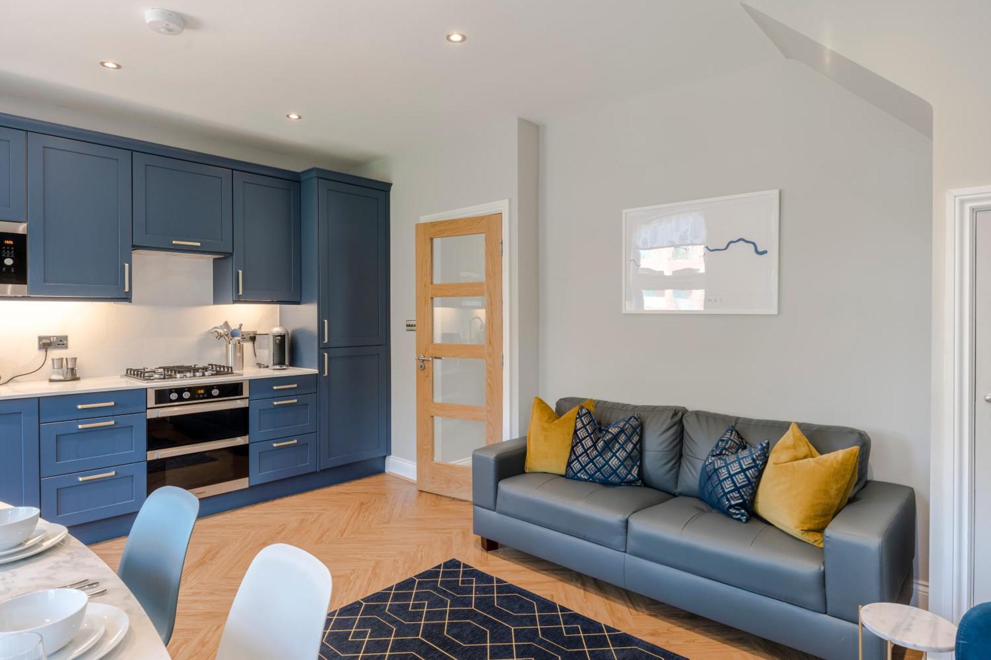 Stunning 3 Bed Duplex Apartment In The Heart Of West Hampstead Londres Exterior foto