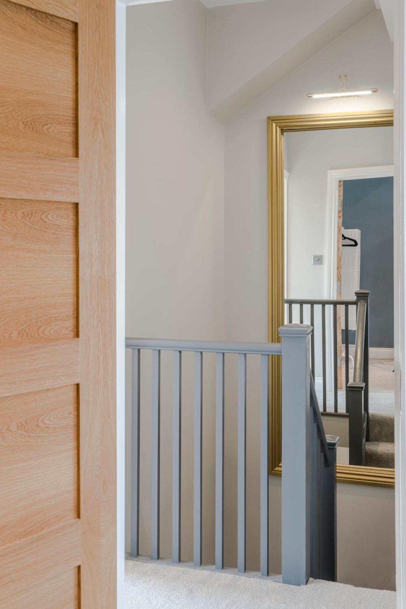 Stunning 3 Bed Duplex Apartment In The Heart Of West Hampstead Londres Exterior foto